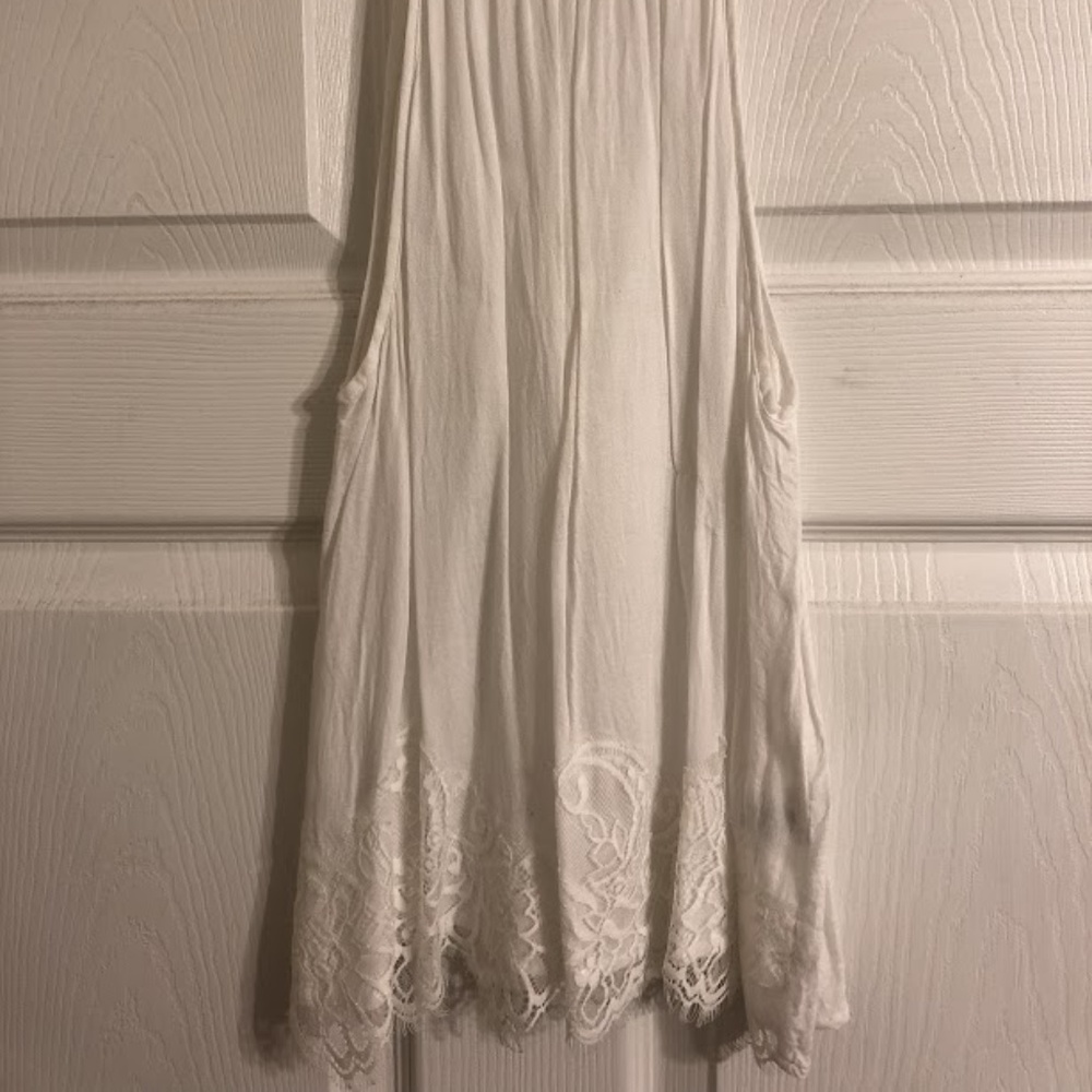 Spring high-neck tank-top